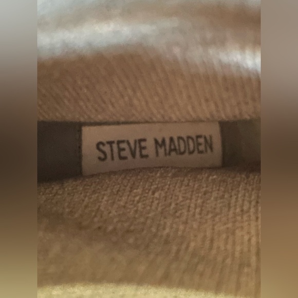 Steve Madden Olive Knit Stiletto Booties 8.5 - Picture 12 of 12